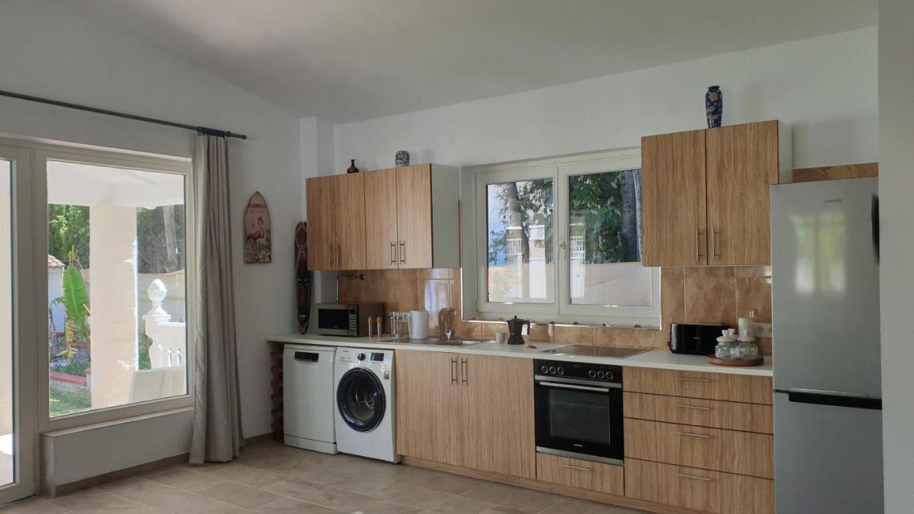 הוילה צ'יקלנה דה לה פרונטרה Casa Poniente מראה חיצוני תמונה